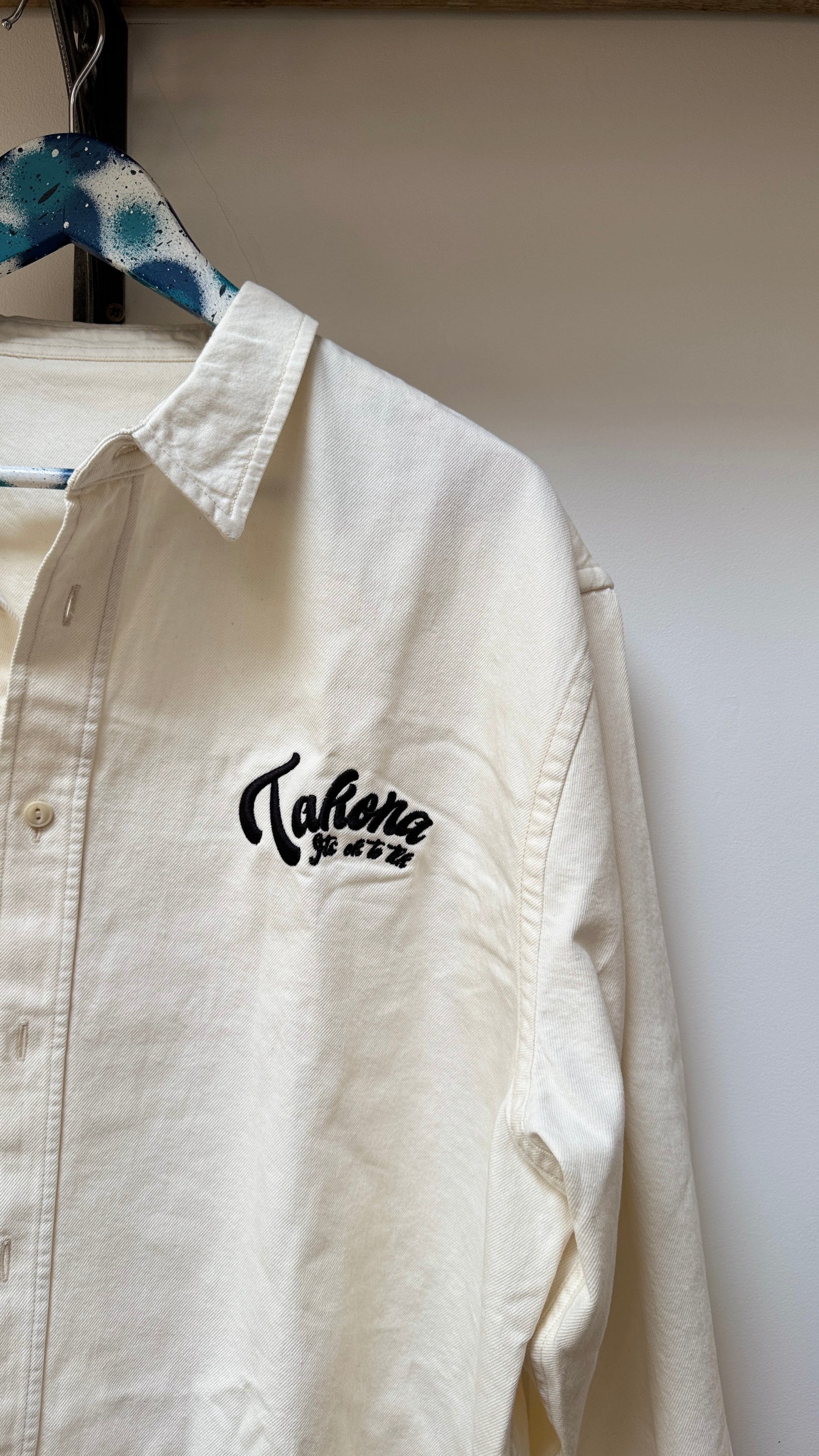 Takona Cursive Overshirt