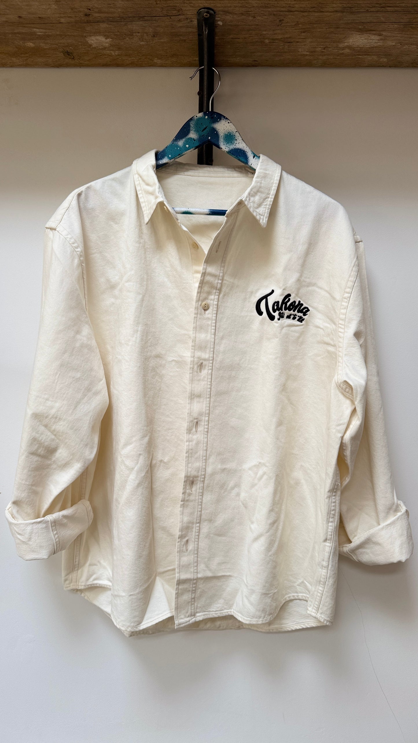 Takona Cursive Overshirt